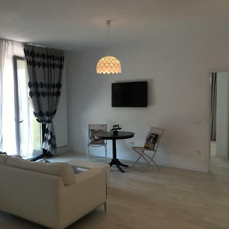 Apartament Premium Appartamento Braşov Esterno foto