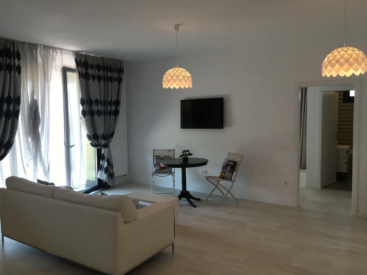 Apartament Premium Appartamento Braşov Esterno foto